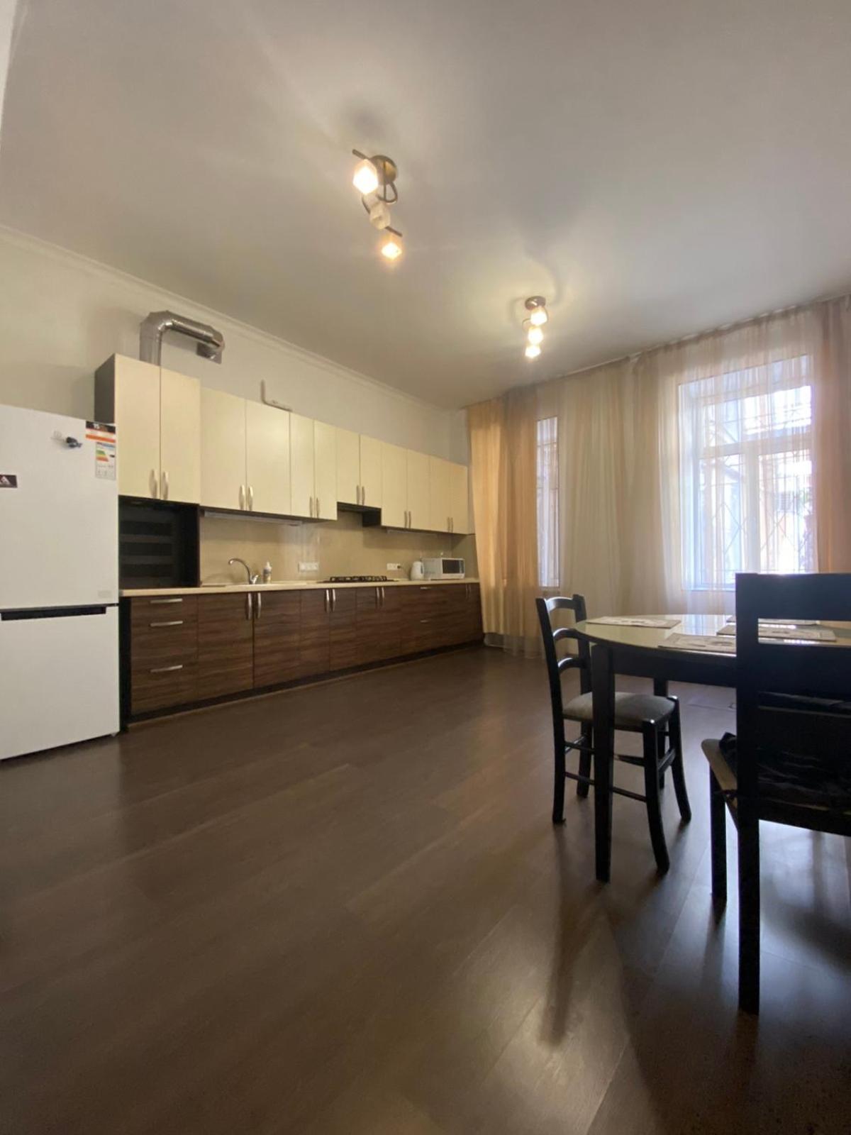 Deribas Apartments Odessa Zewnętrze zdjęcie
